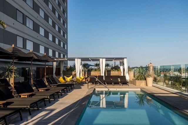 Featured photo from Skyline Pool Deck
