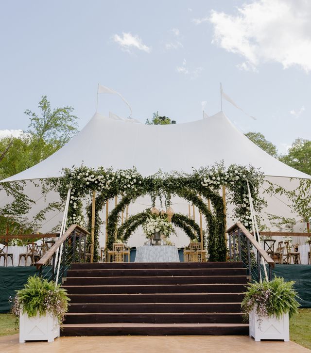 Featured photo from A Private Alabama Residence Transformed Into an Elegant, Blue & White Venue