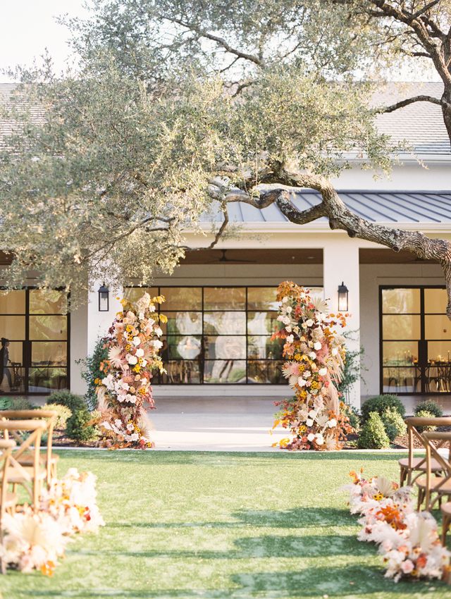 Featured photo from Modern Rustic Wedding at The Arlo in Austin, Texas