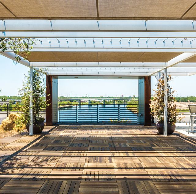 Featured photo from Rooftop 220