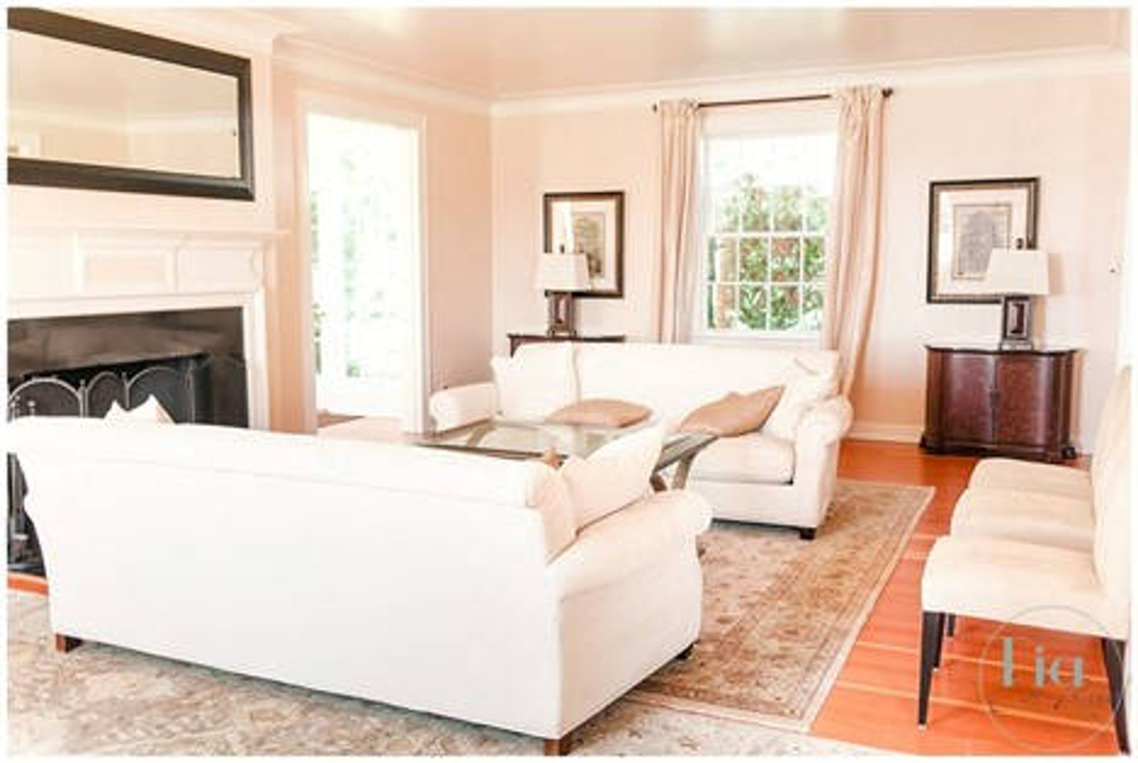 Indoor Event Space, an event space at The Admiral's House