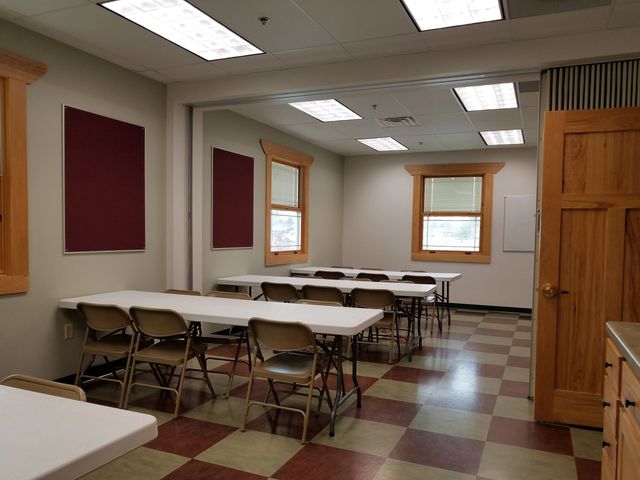 Featured photo from Meeting Room