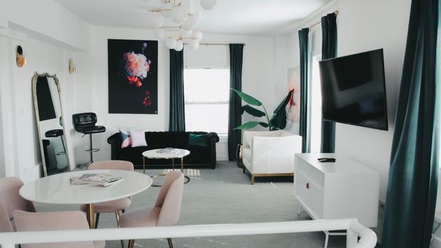 Featured photo from VIP Suite