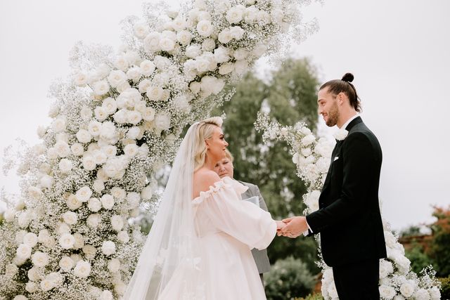 Featured photo from DREAMLIKE WEDDING CEREMONY AT THE FOUR SEASONS, HAMPSHIRE