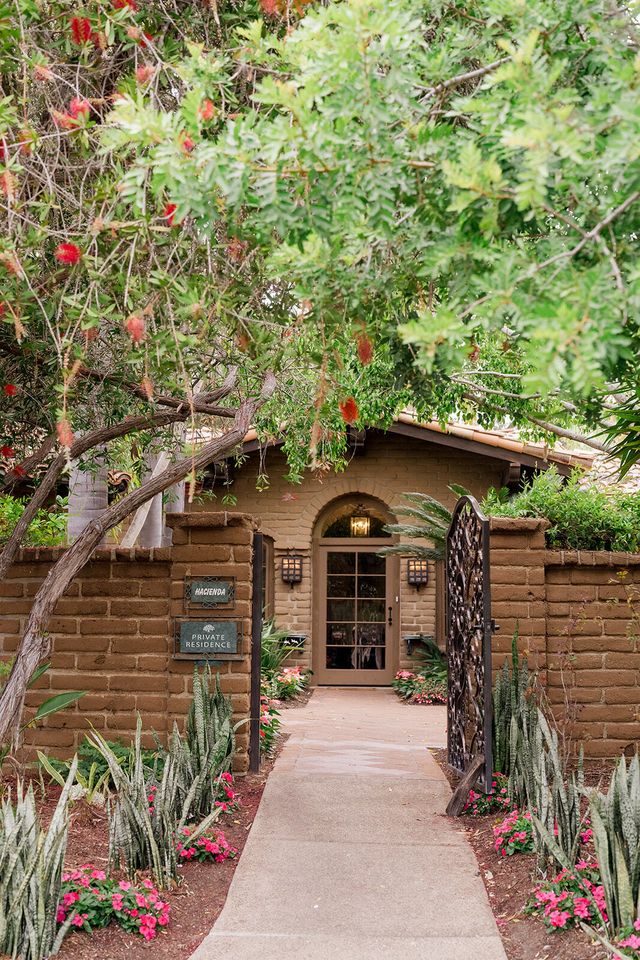 Featured photo from Hacienda