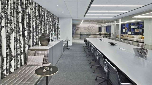 Featured photo from Chicago Board Room