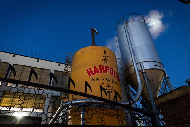 Featured photo from #kickingNAS with Nasuni's 2023 Revenue Retreat