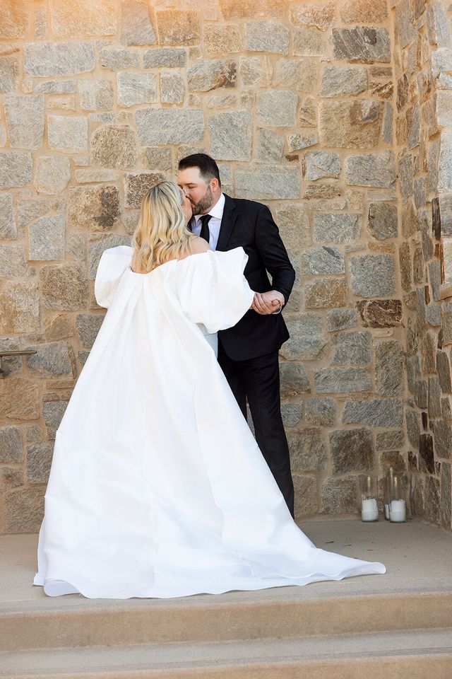 Featured photo from Modern and Lush Country Club Wedding