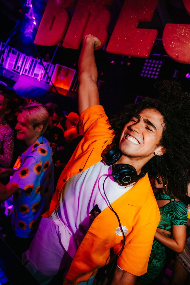 Featured photo from CELEBRITIES PRIVATE EVENTS