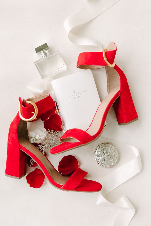 Featured photo from Holiday Wedding at The Kelley Farm