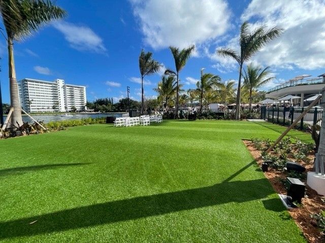 Featured photo from Harborside Lawn