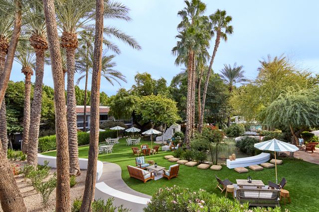 Featured photo from Laguna Lawn