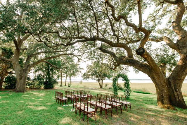Featured photo from THE RIVER HOUSE AT LOWNDES GROVE WEDDING // SARA & ZACK