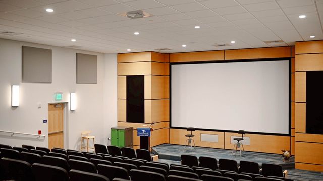 Featured photo from Loggerhead Marinelife Center