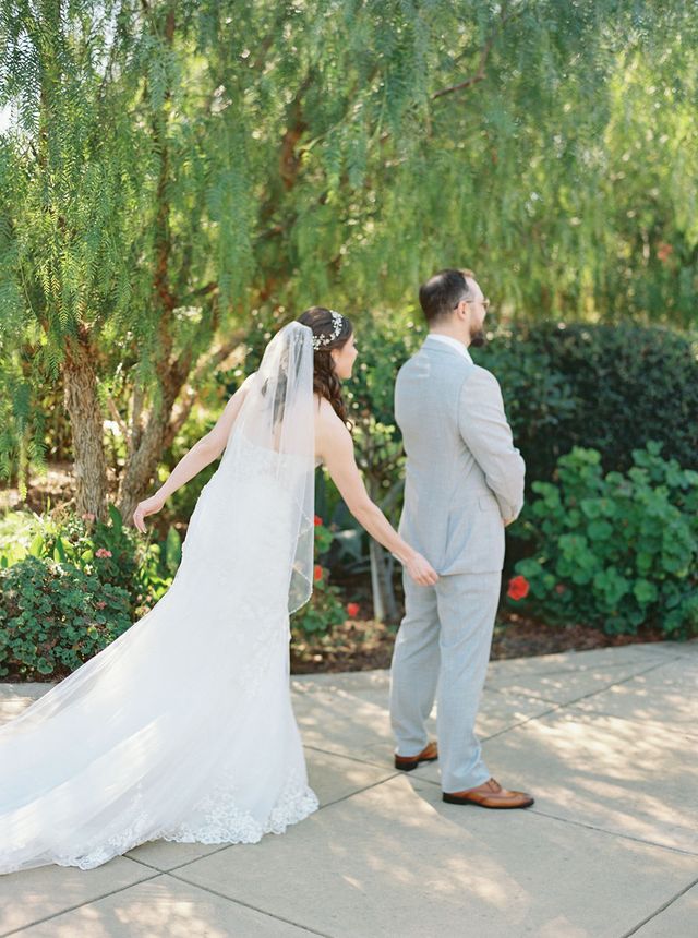 Featured photo from Romantic and Bright Outdoor Wedding in Lansing, Michigan
