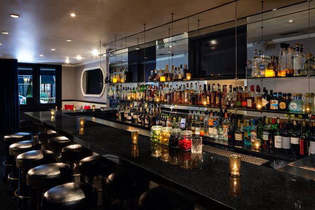 Featured photo from BAR & LOUNGE