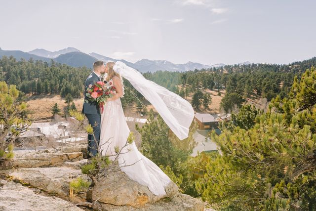Featured photo from Colorful and Elegant Wedding in Estes Park