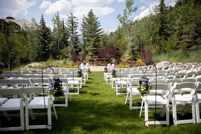 Featured photo from Aspen Grove