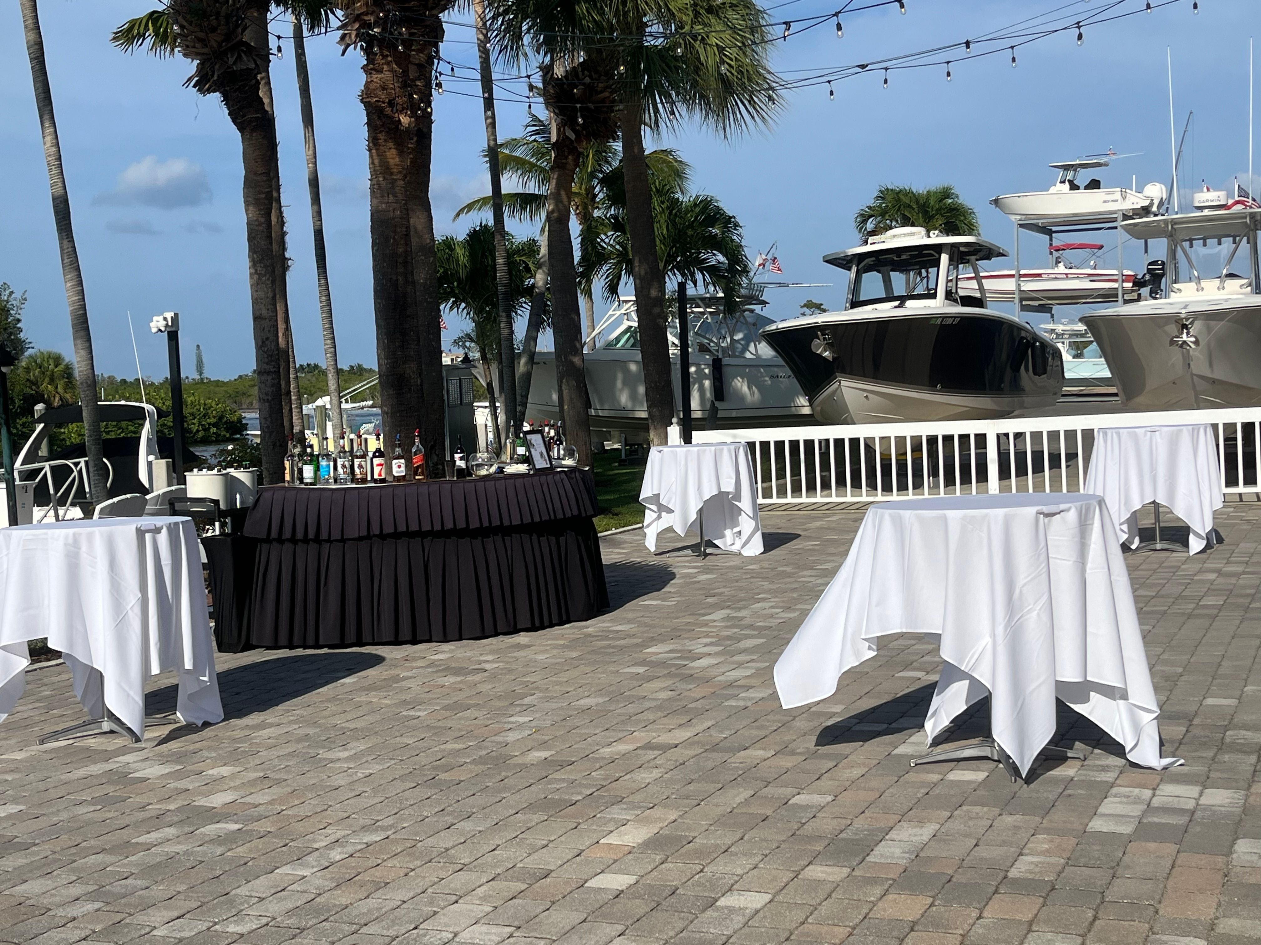 Top Wedding Boats in Florida | PartySlate, image size:4032x3024