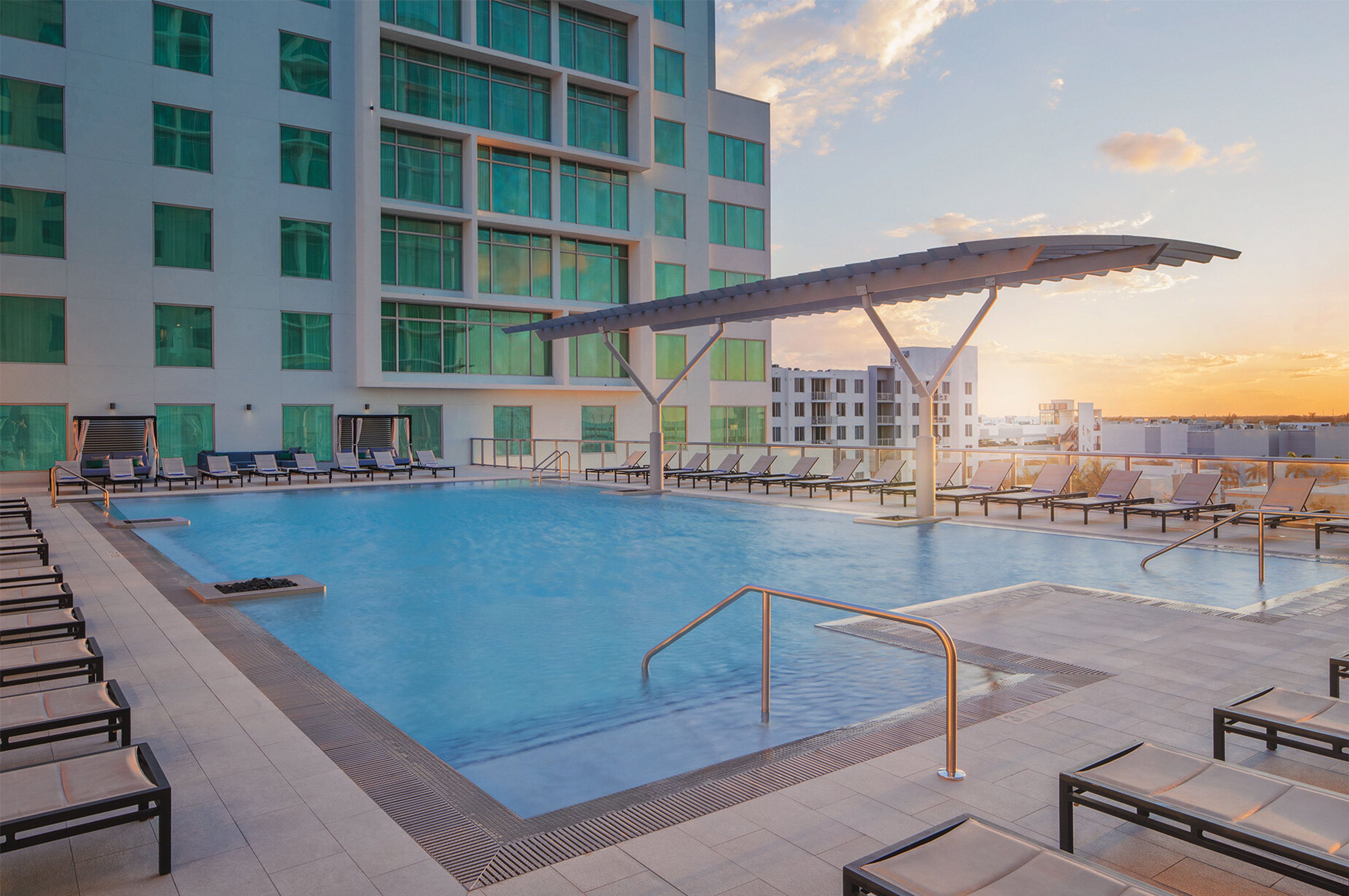 Pool Deck, an event space at Marriott Fort Lauderdale Airport