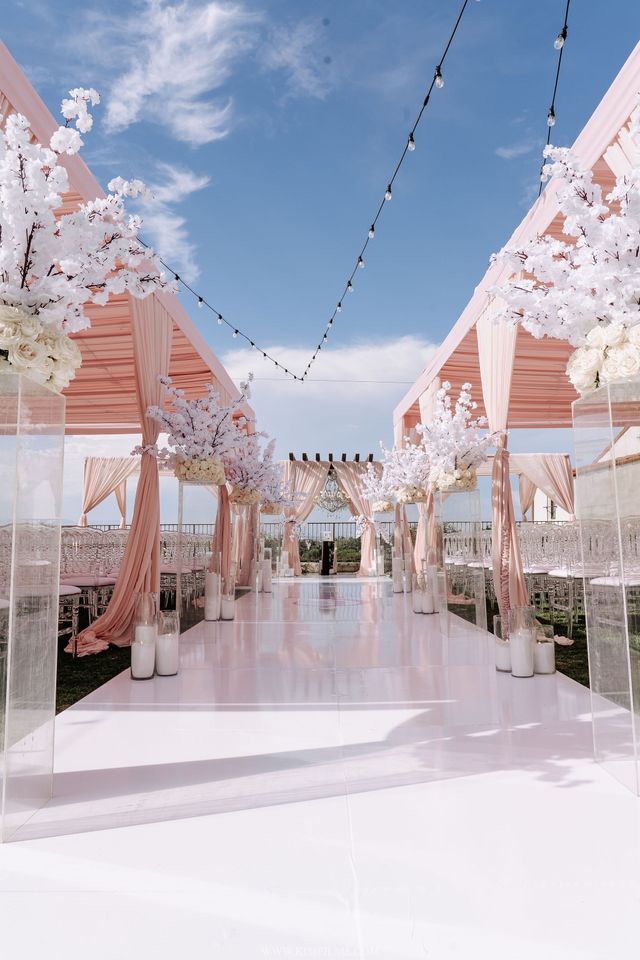 Featured photo from Stunning Outdoor Wedding at Palos Verdes Golf Club in Palos Verdes, California