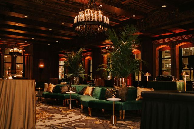 Featured photo from Emerald Decadence Casino