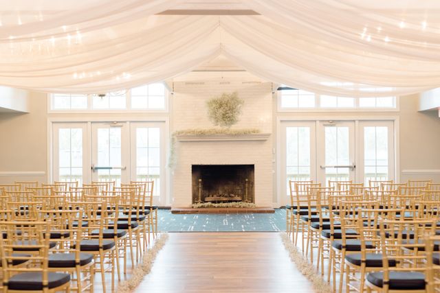 Featured photo from Chic and Airy Wedding in Washington, District of Columbia