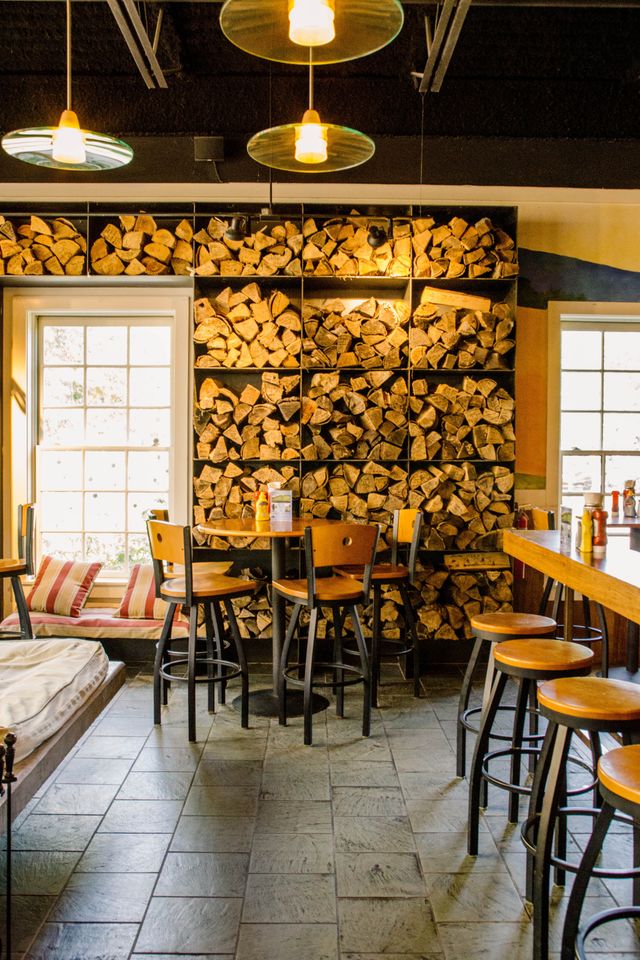 Featured photo from Fireplace Section