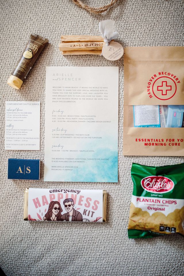 Featured photo from Seaside Romantic Wedding at the Bath Club