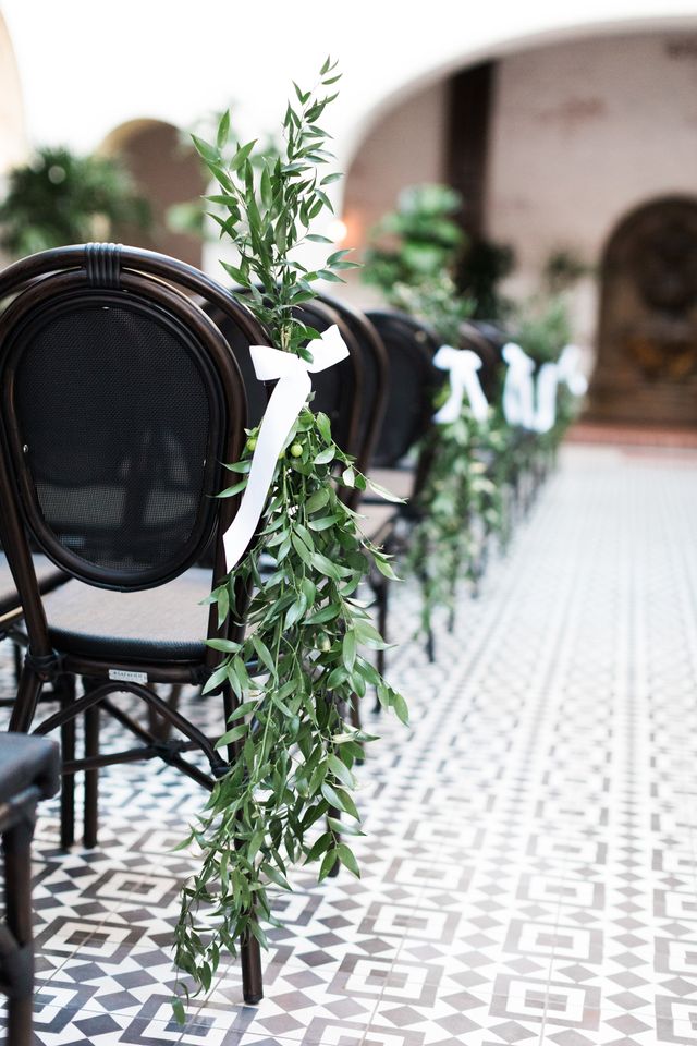 Featured photo from Elegant & Simple Courtyard Wedding