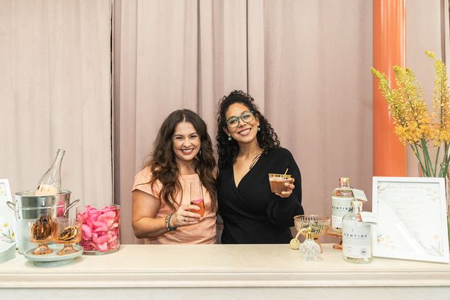 Featured photo from Botanics | on stems + in stems