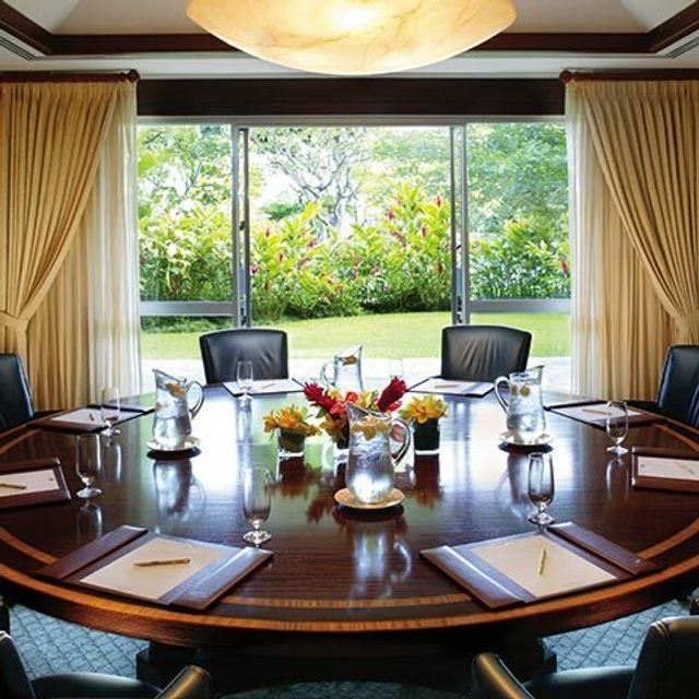 Featured photo from Kainoa II Boardroom