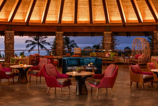 Featured photo from The Birdcage Bar