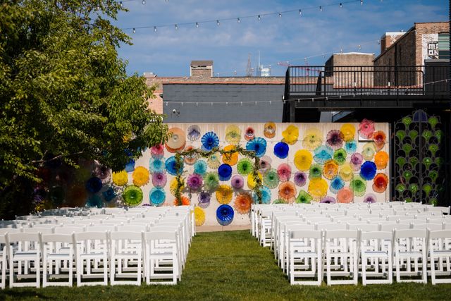Featured photo from Summertime Chicago Wedding at Ignite Glass Studios