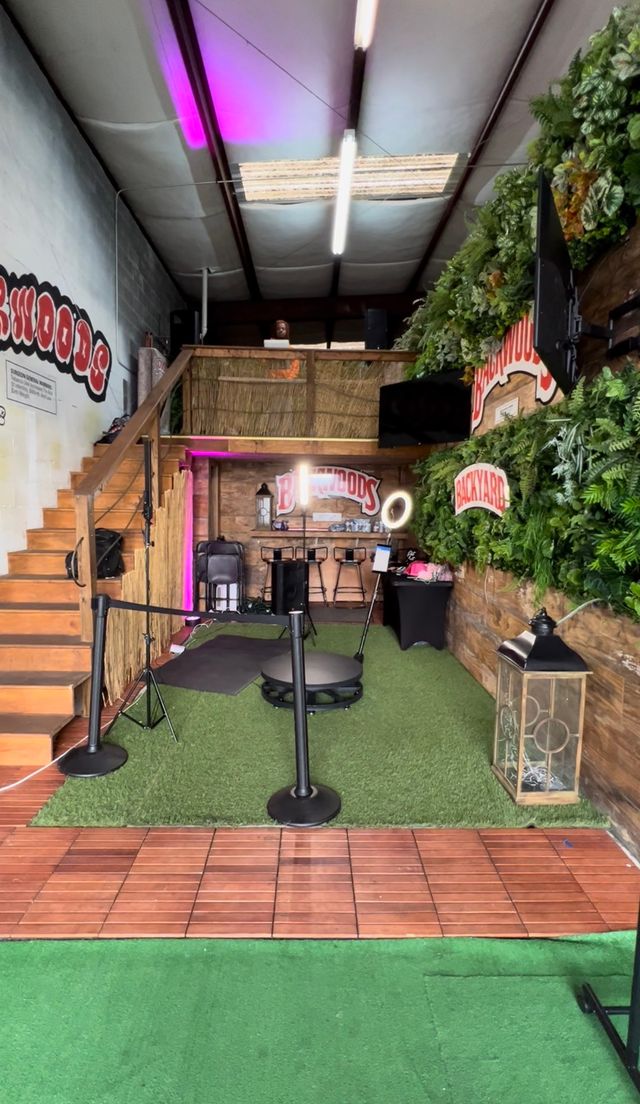 Featured photo from Original 360 Photo Booth