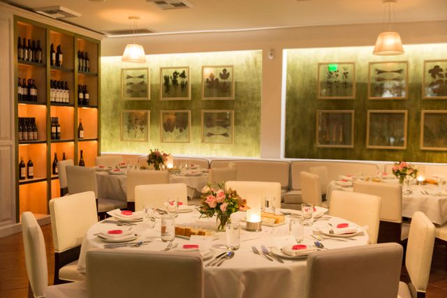 Featured photo from The White Atrium