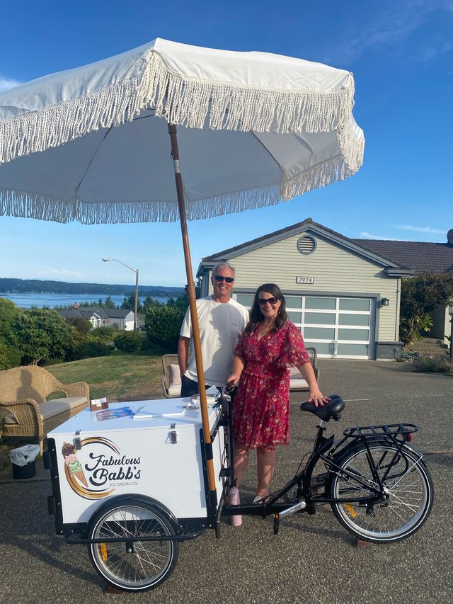 Featured photo from Fabulous Babb’s Ice Cream Co. debut