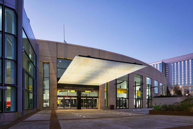 Featured photo from Oregon Convention Center