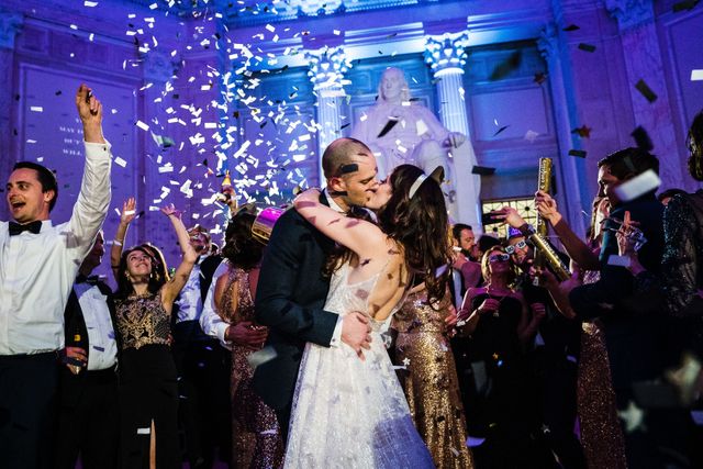 Featured photo from Benjamin Franklin Memorial & Jordan Lobby