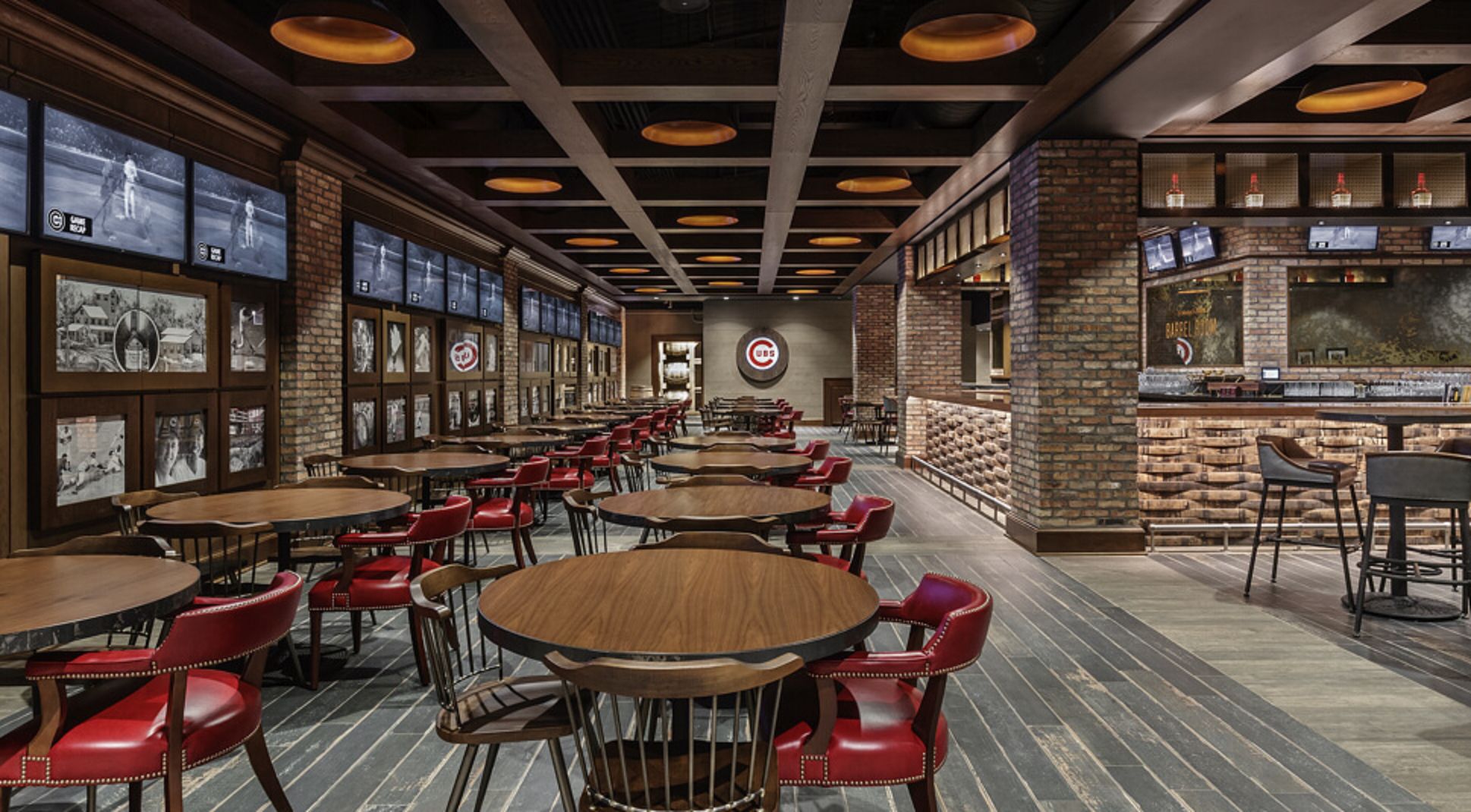 ウイスキー Nikka Connexion Maker's Mark CLUB HOUSE Maker's Mark Barrel Room | Wrigley Field | PartySlate