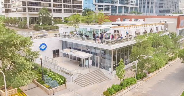 Featured photo from Seasonal Rooftop