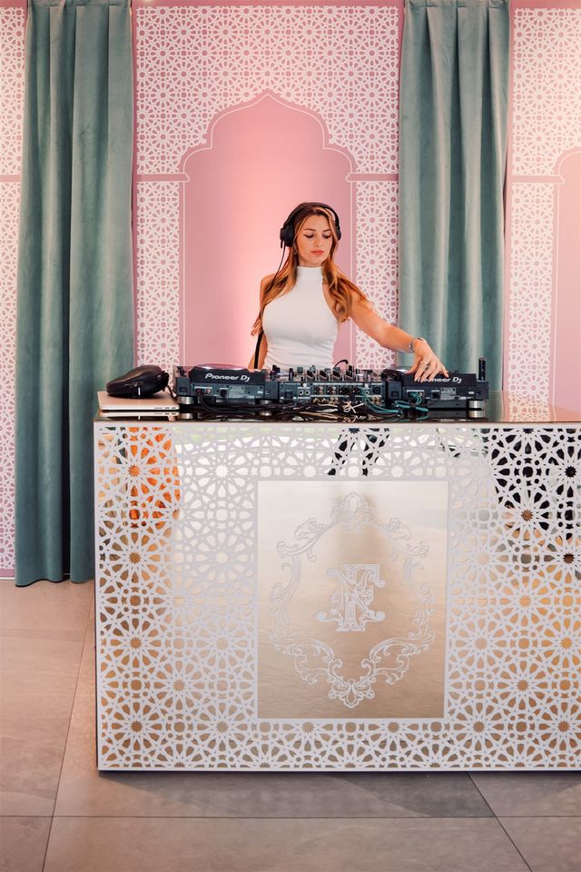 Featured photo from Lake Como Persian-Inspired Welcome Party