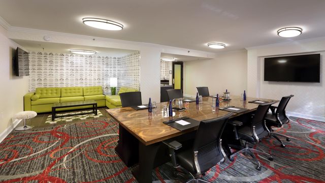 Featured photo from Venus Boardroom