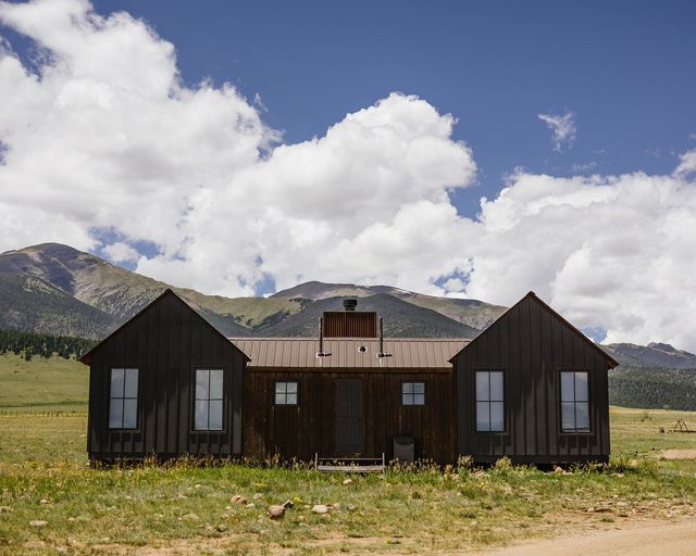 Featured photo from Inga & Nick