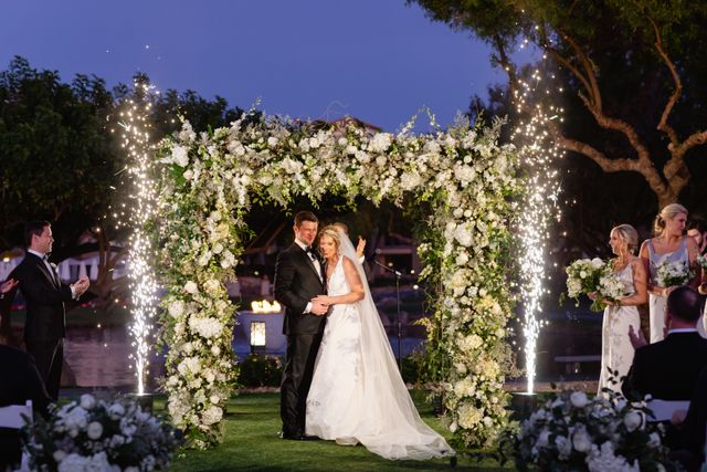 Featured photo from Dazzling White Wedding at Fairmont Scottsdale Princess in Scottsdale, Arizona