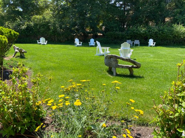 Featured photo from Southampton Inn