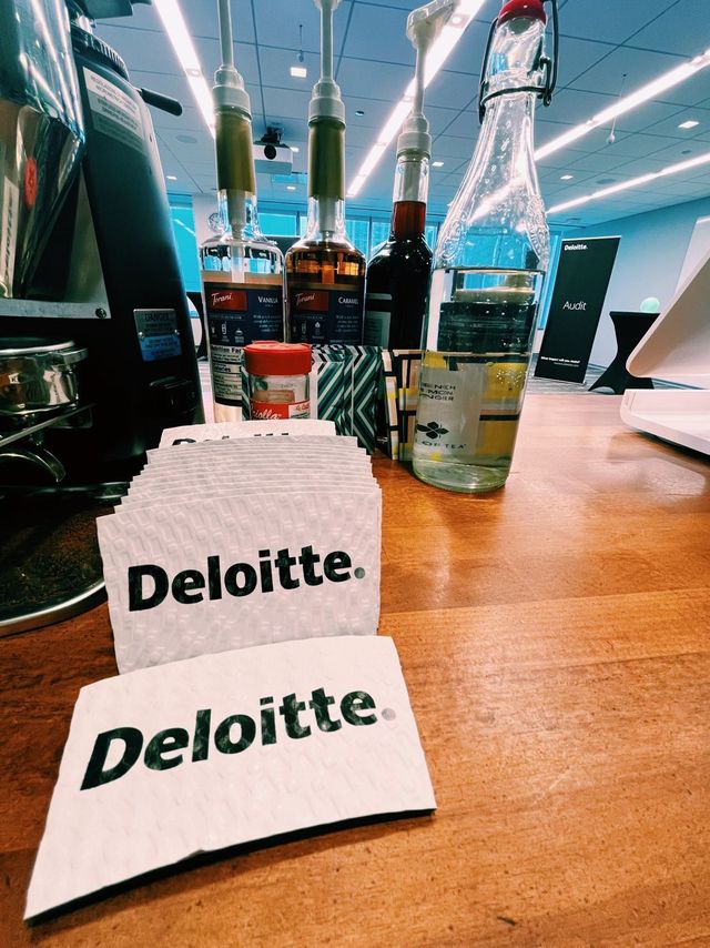 Featured photo from Deloitte Internship Summit