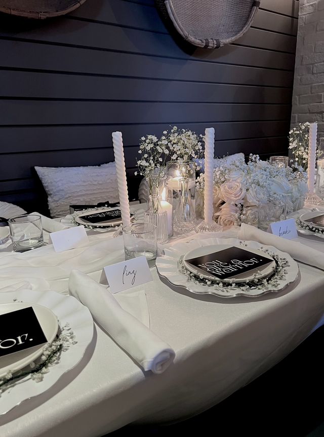 Featured photo from Endometriosis Awareness Dinner with Bangin Hair/@grlwithbangs