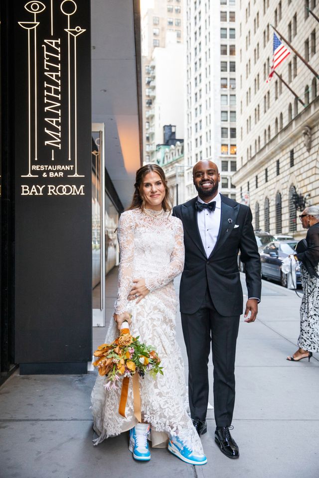 Featured photo from Glam Modern Wedding at Manhatta Restaurant with Stunning Views