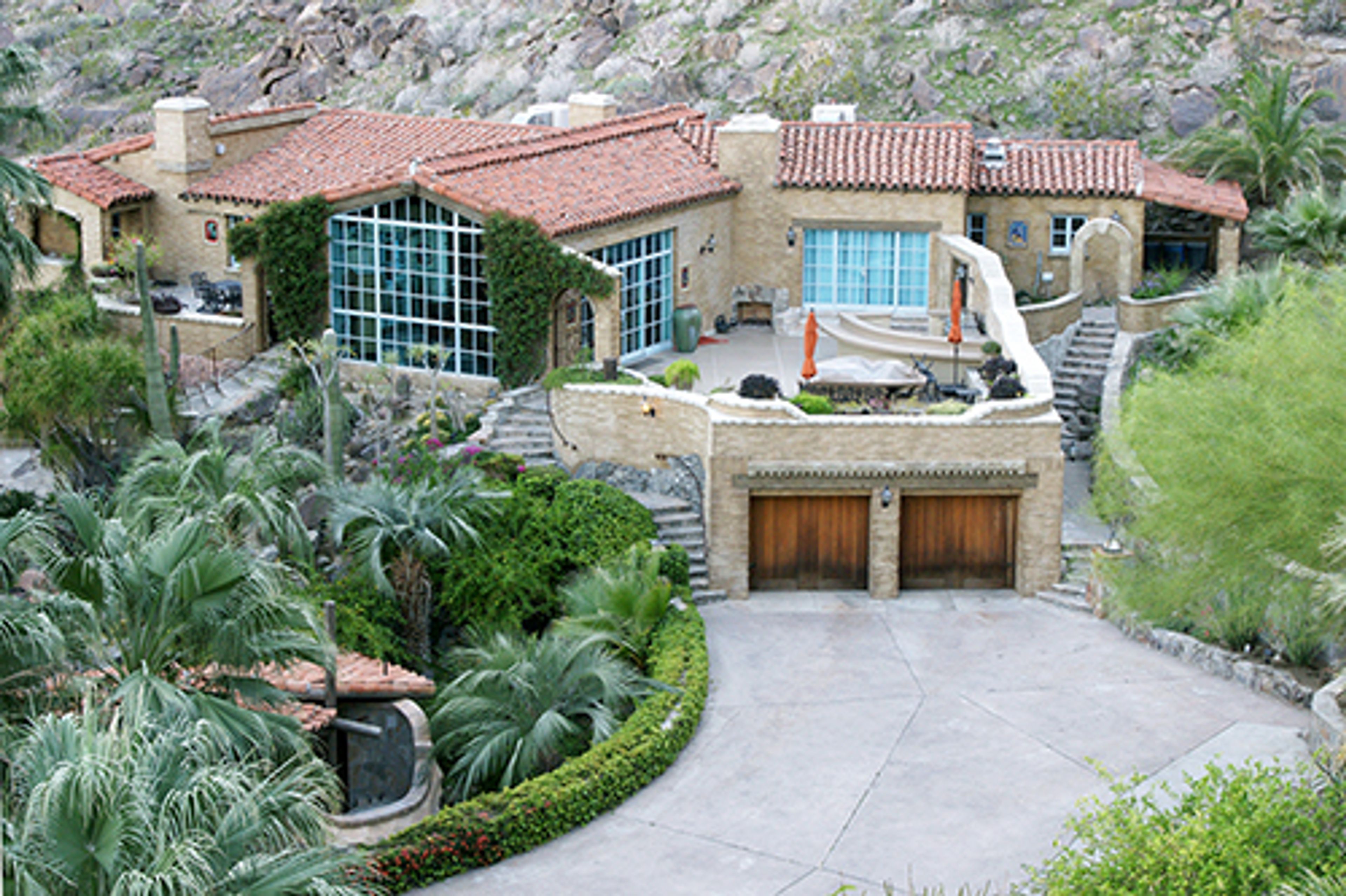Villa Bella Vista Patio-Main House, an event space at Colony 29